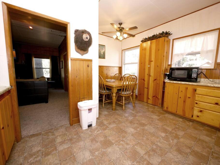 Green Cabin In Big Bear Lake 3 Bdr Pets Friendly Big Bear City Kültér fotó
